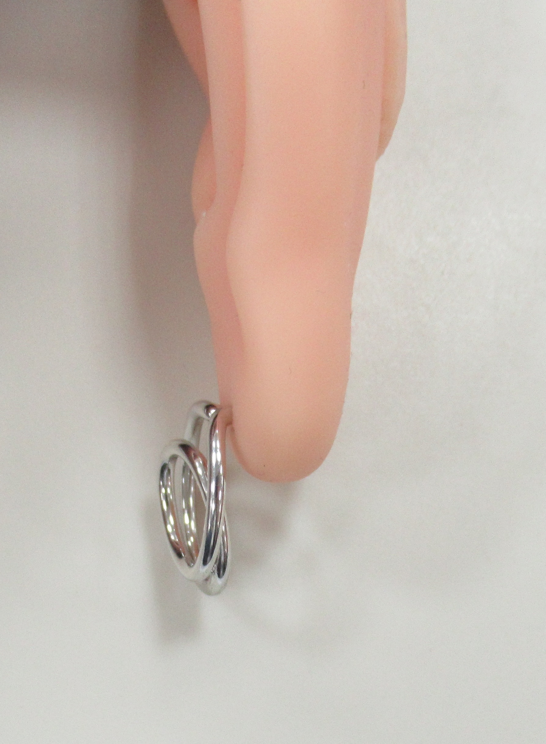 Серебряные серьги 925 пробы;